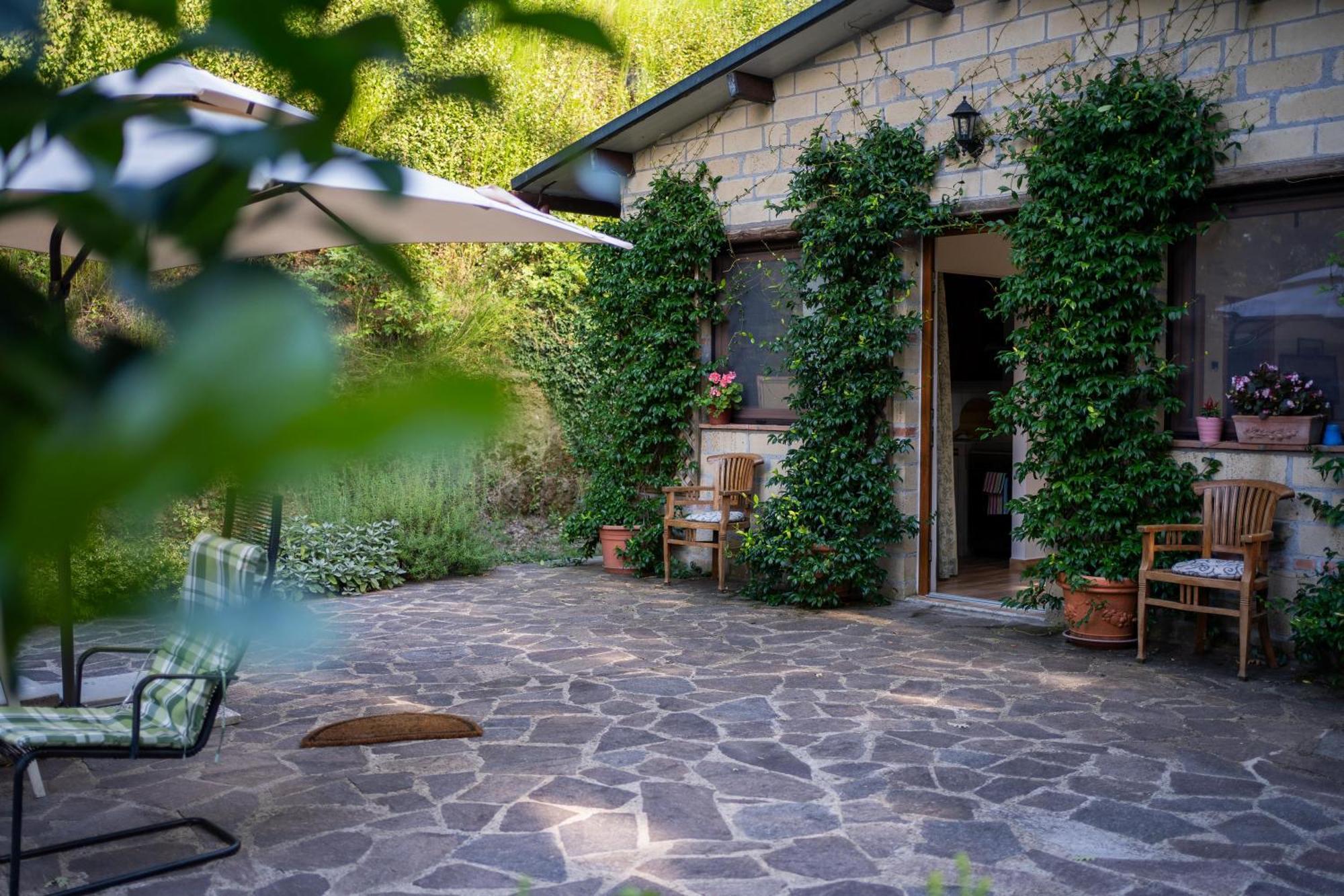 그로테 디 카스트로 Castello Santa Cristina 빌라 외부 사진