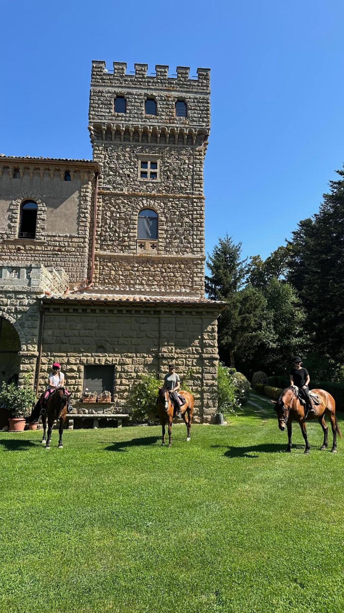 그로테 디 카스트로 Castello Santa Cristina 빌라 외부 사진